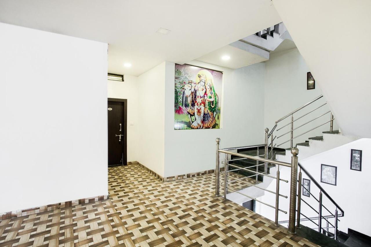 Oyo 39381 Kalajanki Hotel Ujjain Exterior foto